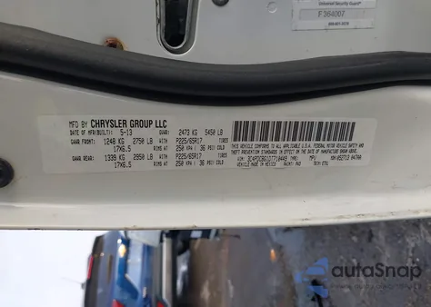 2013 Dodge Journey Sxt z USA, uszkodzony, nr VIN 3C4PDCBG1DT710449